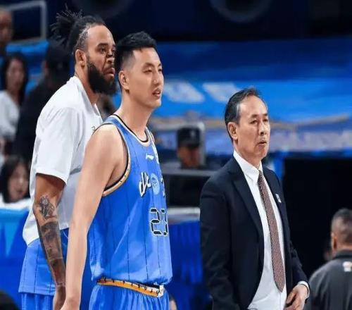 激战一触即,阿尔纳泽马,对决哈萨征,世界杯直播,2026世界杯,免费看直播,各大赛事,观看渠道